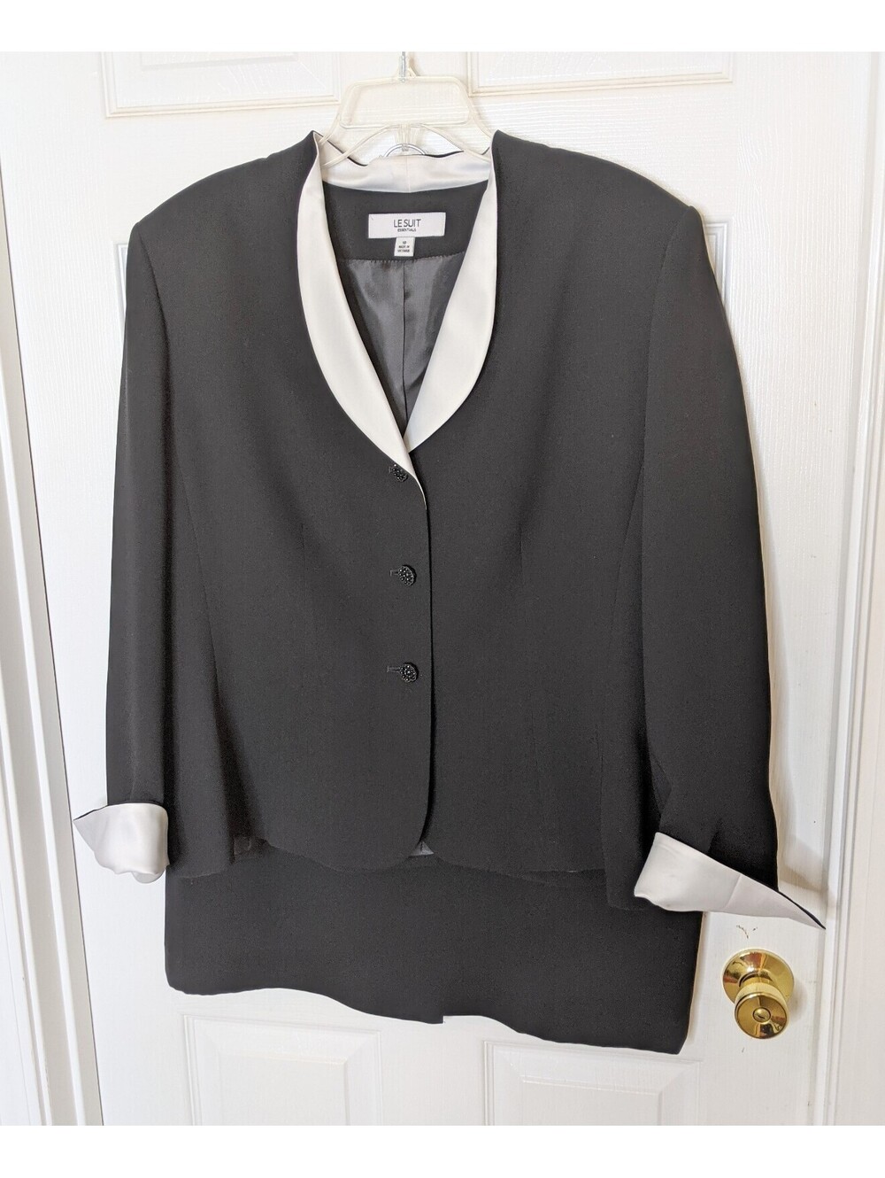 Le Suit 2pc Suit Blazer Skirt Set Black/White Shawl Collar 3-Button Lined Sz 18